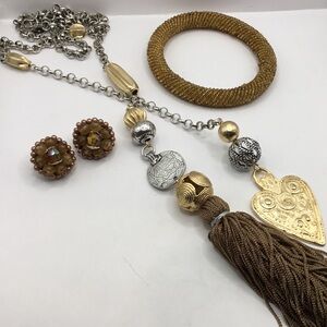 CHICOS Necklace, Vintage Matching Bracelet and Vintage Clip On Beaded Earrings